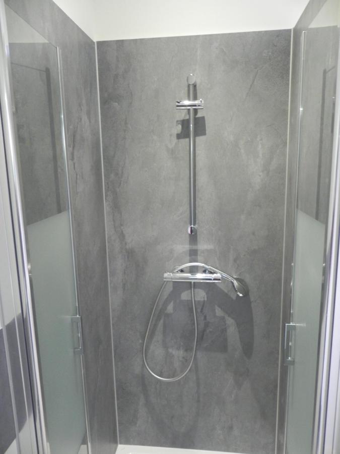 Cerizay Appartement Lily-Rose מראה חיצוני תמונה